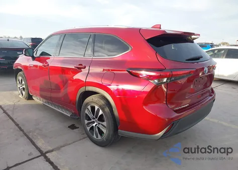 2021 Toyota Highlander Hybrid Xle z USA, uszkodzony, nr VIN 5TDGARAH0MS508394